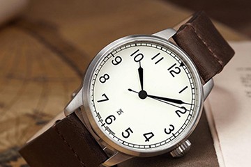 重庆欧米茄手表快三分钟